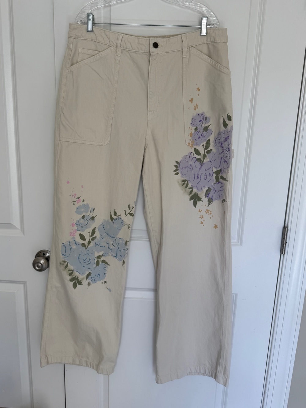 Ralph Lauren Cream Wide-Leg Jeans with Hand-Painted Floral Motif